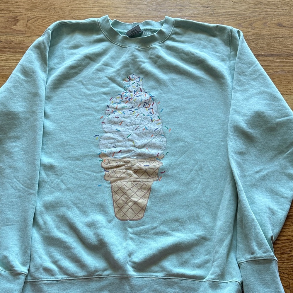 Ice Cream Graphic Sweatshirt